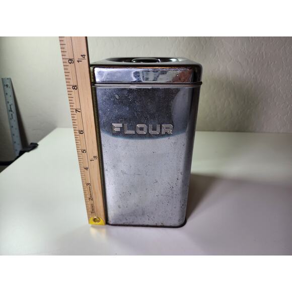 Vintage LINCOLN BEAUTYWARE Metal TIN Flour 9" Canister Kitchen MCM - Picture 8 of 11